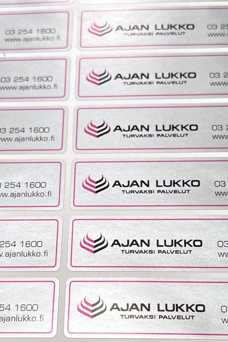 Mainostarra Tarra-Tac, hopeatarra, muovitarra